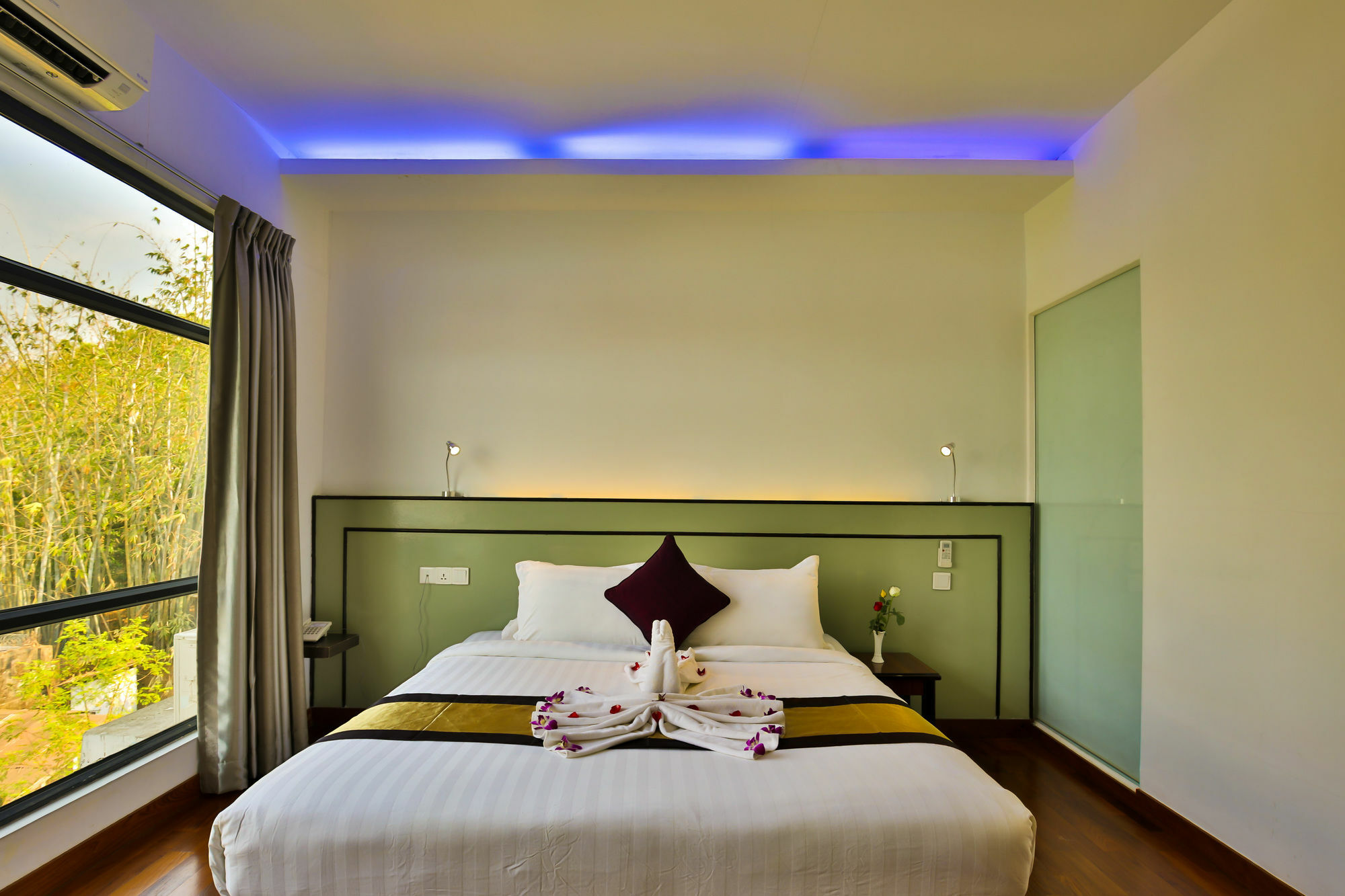 Sky View Hotel Yangon Exterior foto