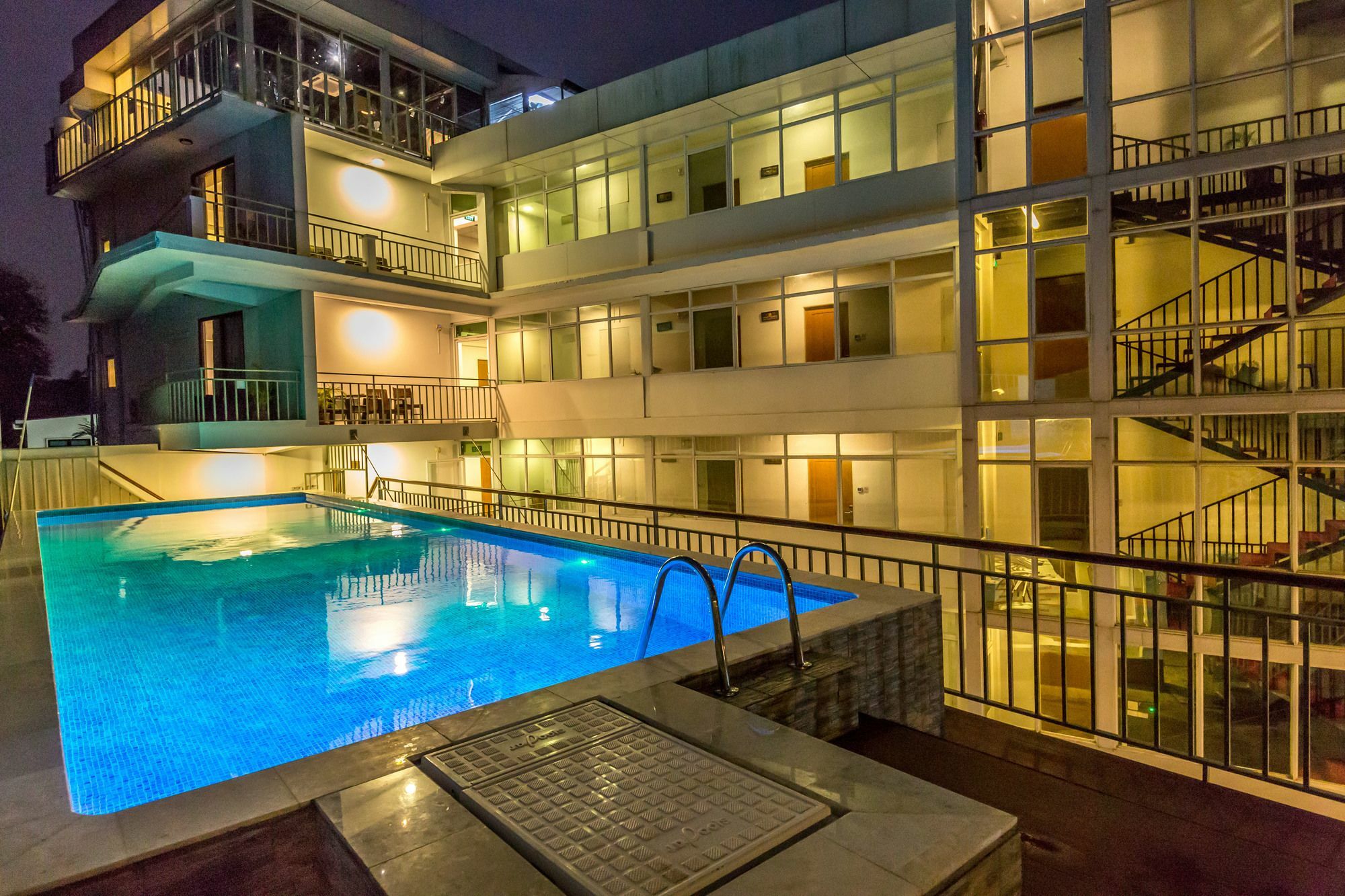 Sky View Hotel Yangon Exterior foto